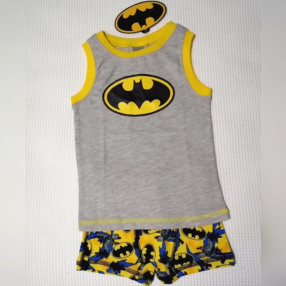 🔥SALE🔥 Batman DC Comics 2Pc Boys Pajamas Pajama Set NWT Sizes 2T, 3T